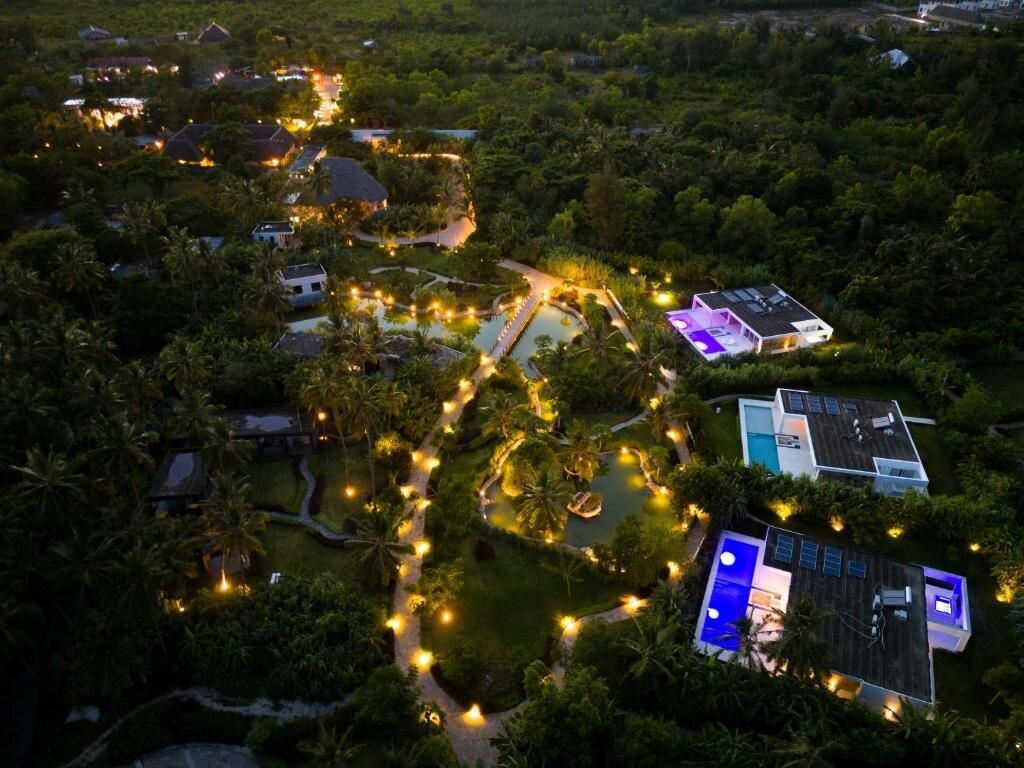 Ycona Eco-Luxury Resort